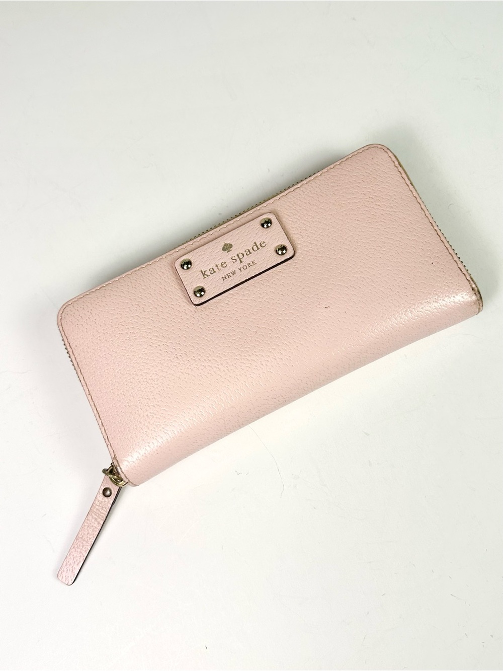 Kate Spade New York Wellesley Neda Zip Wallet in Pink